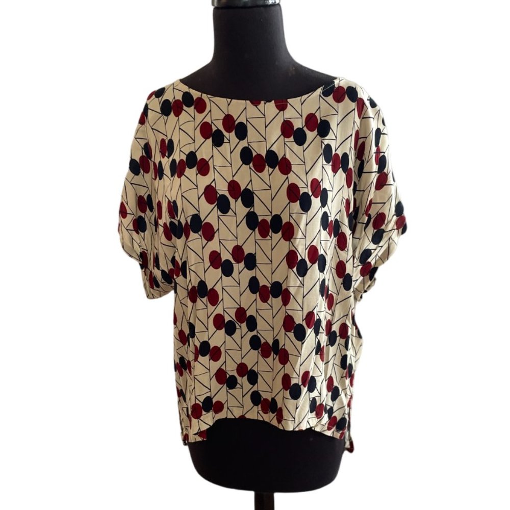 0039 Italy  Pop-Over Top in Cream Maroon & Black Graphic Print Size M